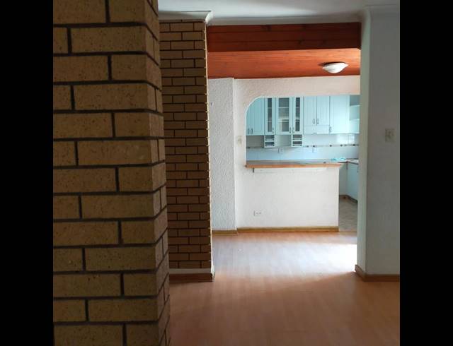 3 BEDROOM TOWNHOUSE FOR SALE IN FAIRVIEW